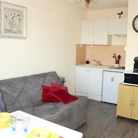 Apartment Proche A Avec Terrasse Et Parking - Animaux Admis - Fr-1-706-9